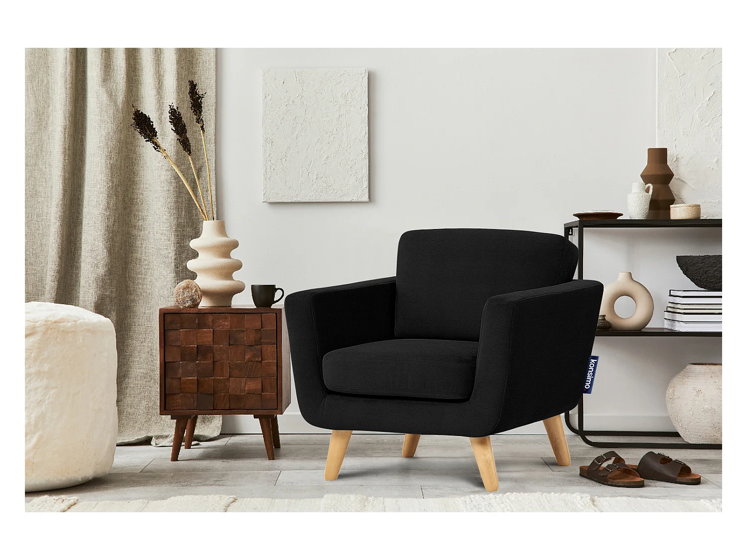 Fauteuil scandinave - pieds en bois massif - noir - TAGIO