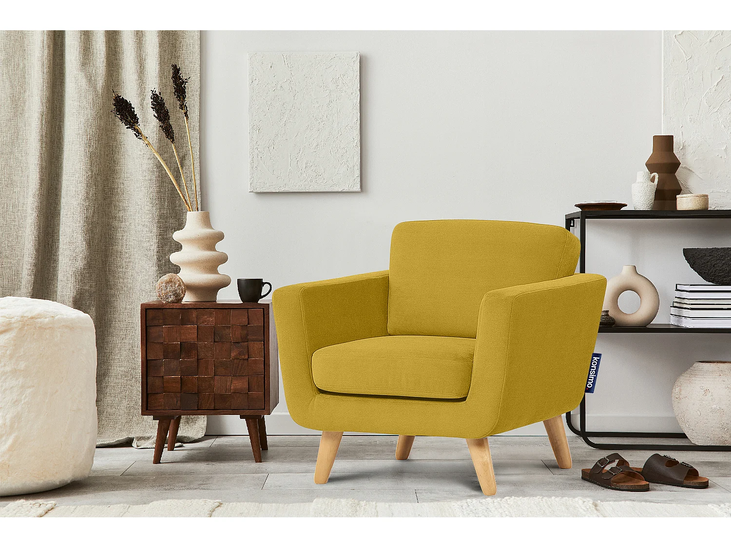 Fauteuil scandinave - pieds en bois massif - jaune - TAGIO