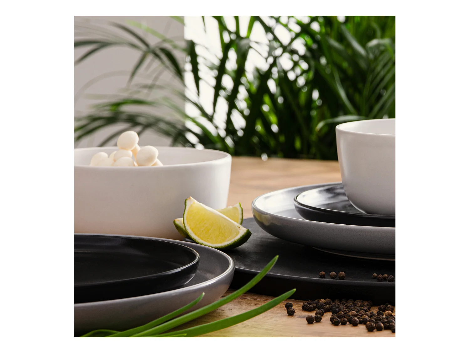 Service de table - Service vaisselle - avec Bol 18 pièces - Blanc, Noir, Gris - VICTO