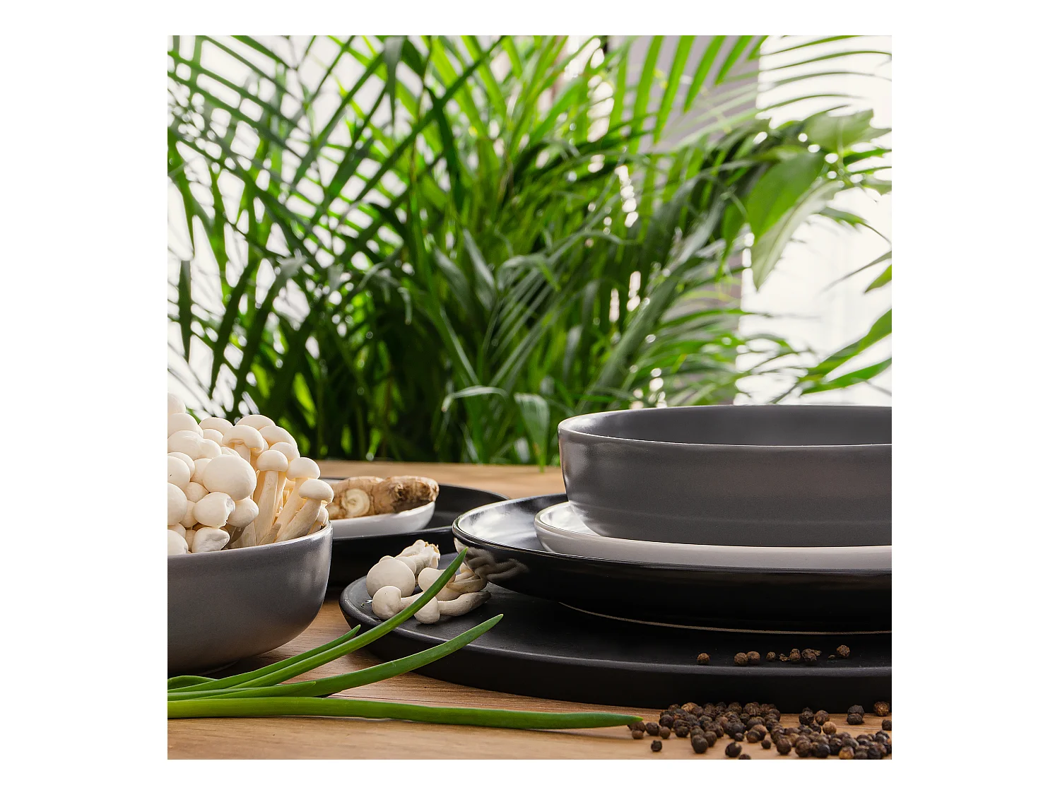 Service de table - Service vaisselle - 6 personnes 18 pièces - Blanc, Noir, Gris - VICTO