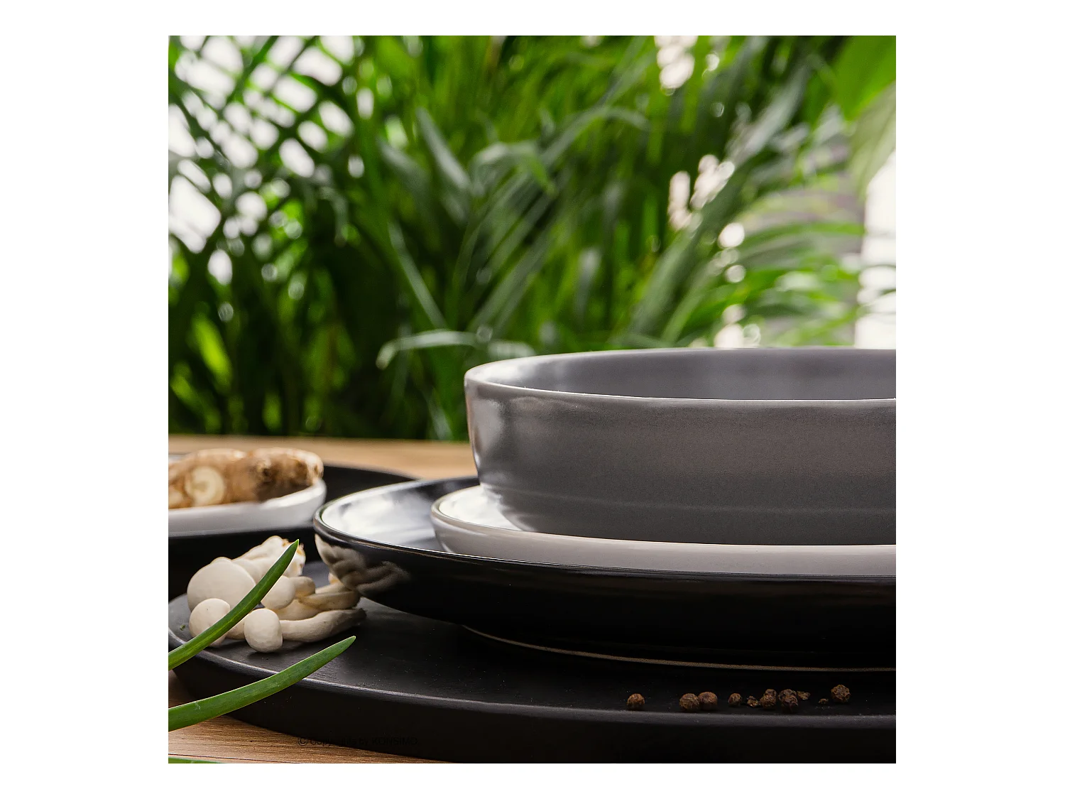 Service de table - Service vaisselle - 6 personnes 18 pièces - Blanc, Noir, Gris - VICTO