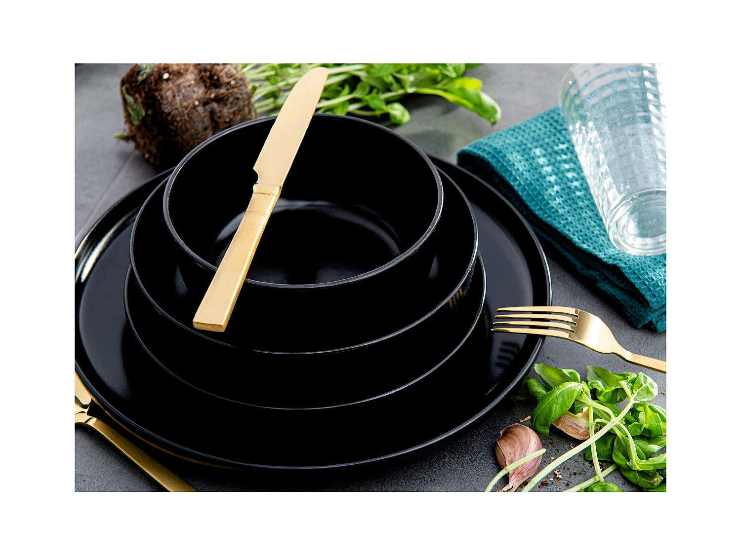 Service de table - Service vaisselle - 6 personnes 18 pièces - Noir - VICTO