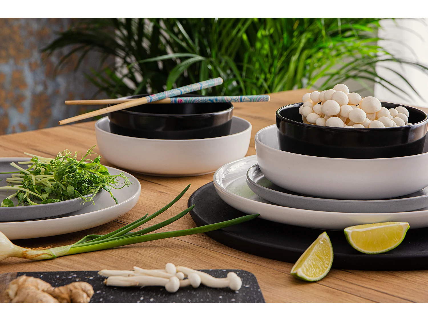 Service de table - Service vaisselle - 6 personnes 24 pièces - Blanc, Noir, Gris - VICTO