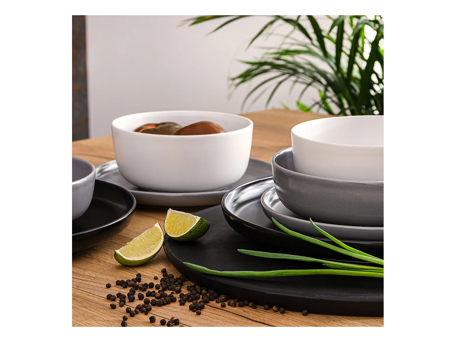 Service de table - Service vaisselle - 6 personnes 24 pièces - Blanc, Noir, Gris - VICTO