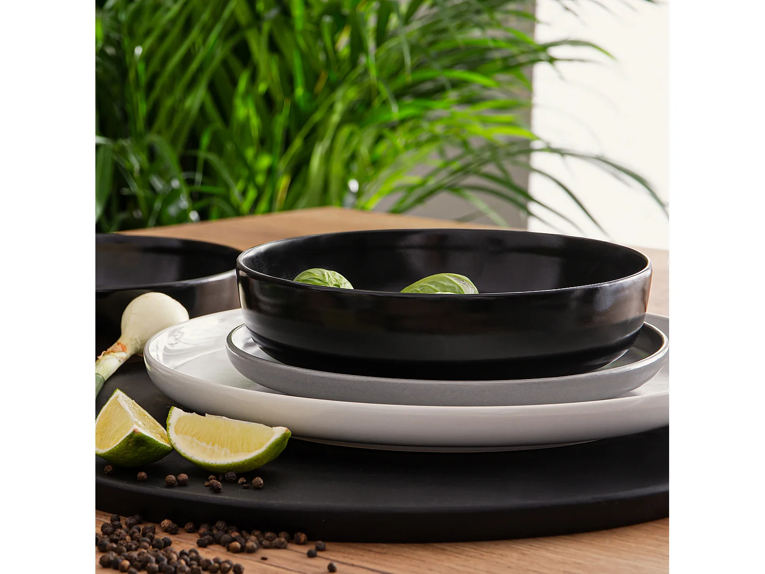 Service de table - Service vaisselle - 6 personnes 18 pièces - Gris, Blanc, Noir - VICTO