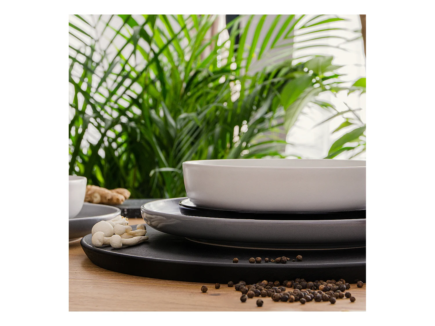 Service de table - Service vaisselle - 6 personnes 18 pièces - Noir, Gris, Blanc - VICTO