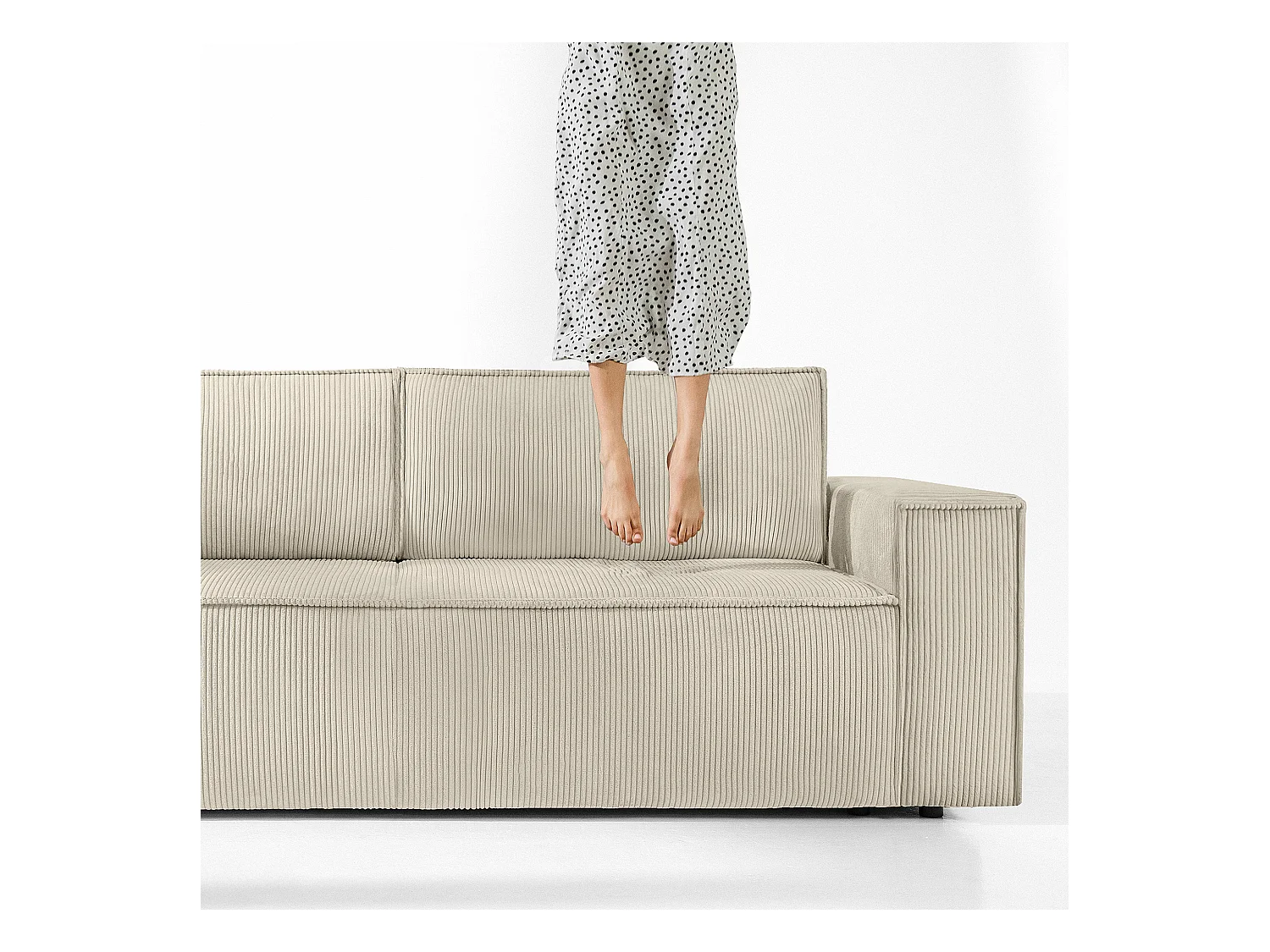 Pouf confortable pour le salon - creme - NAPI