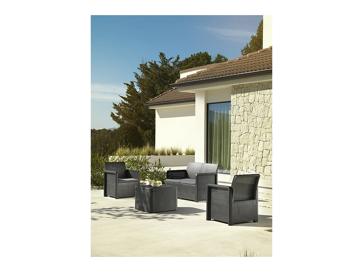 Salon bas de jardin de 4 personnes coloris gris anthracite ( 2 fauteuils, canapé, table basse coffre )