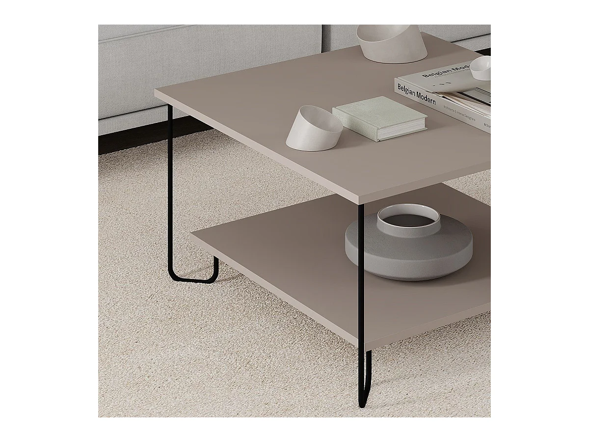 Quadratischer Couchtisch mit Metallfüßen L80 cm – TONKA