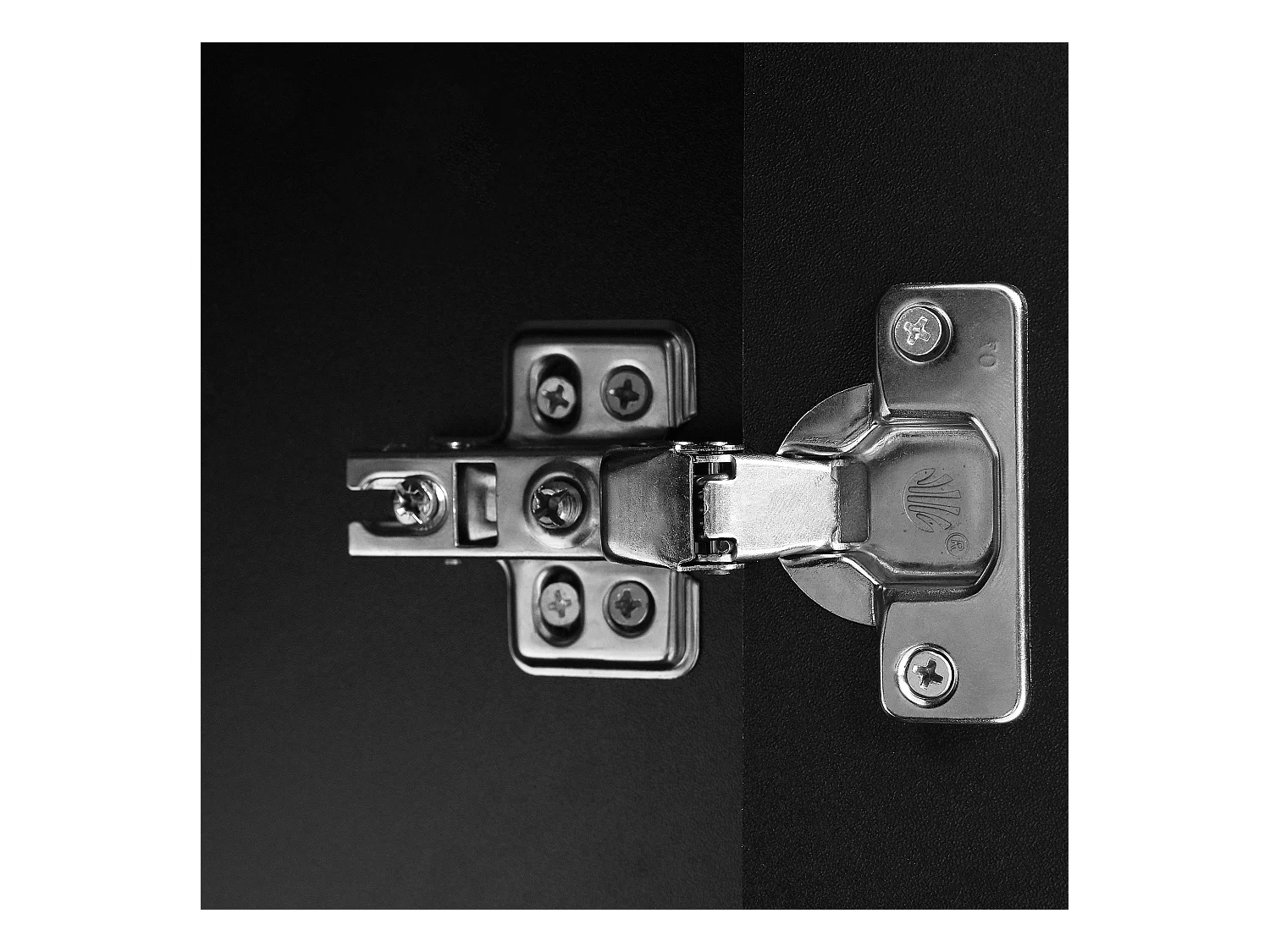 Buffet moderne140x35x75cm- avec 4 portes - 2 compartiments ouverts - MDF - Noir