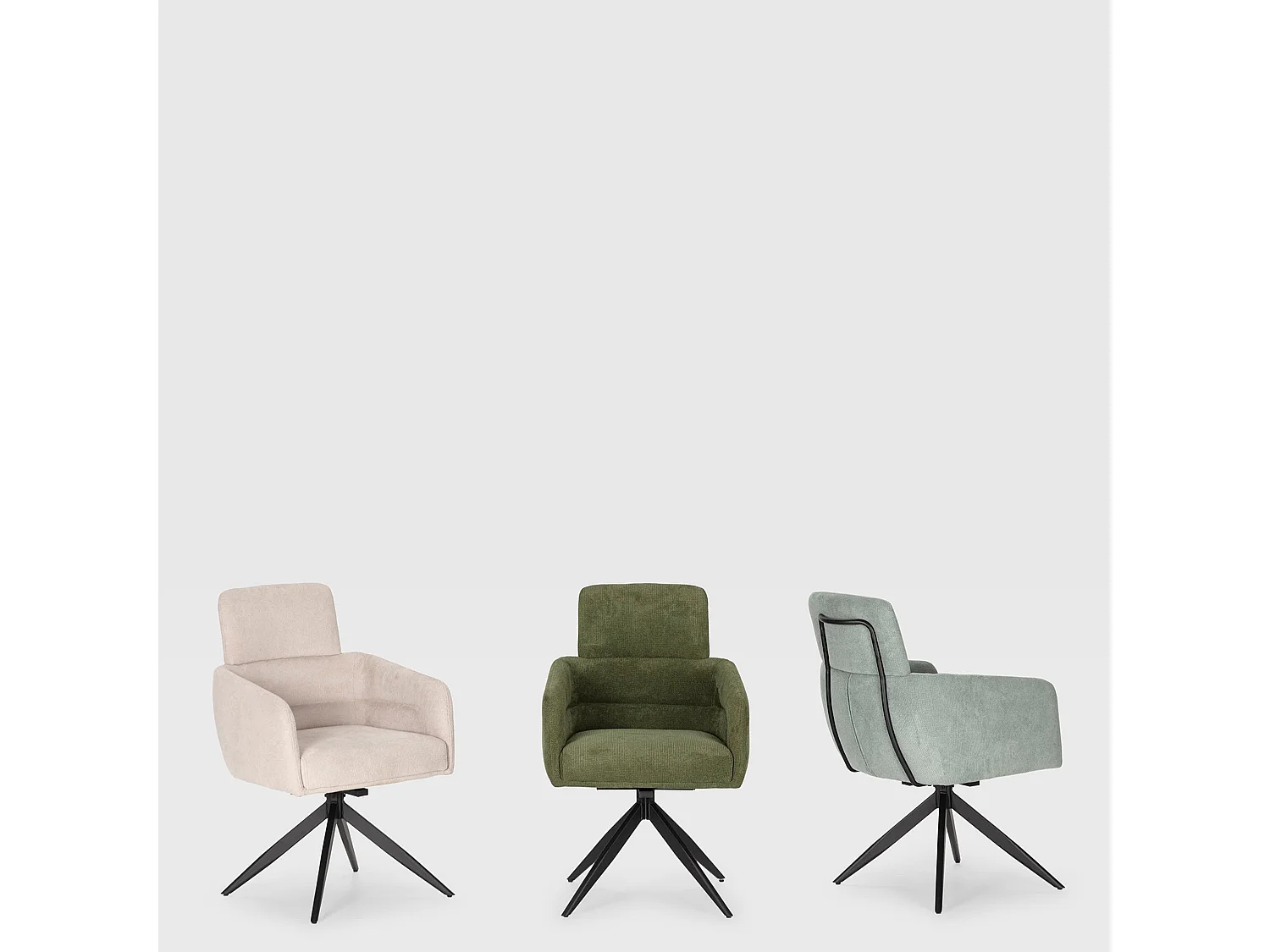 Lot de 2 fauteuils en velours côtelé pieds métal 57x65 h92 cm