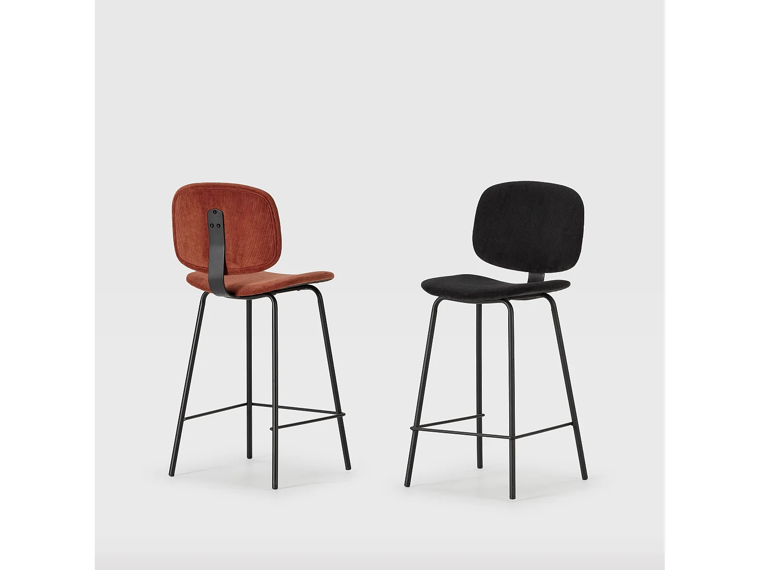 Set di 2 sgabelli in velluto a coste e metallo nero 44x51 h98 cm