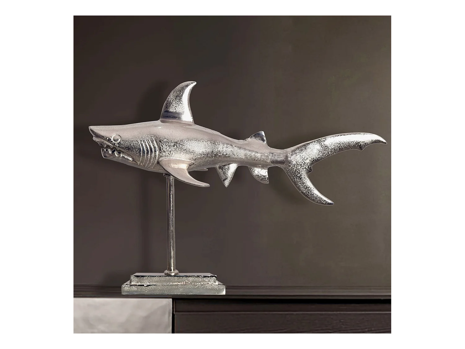 Figurine Requin 70 cm Aluminium Design Marin Moderne Intérieur Sculpture