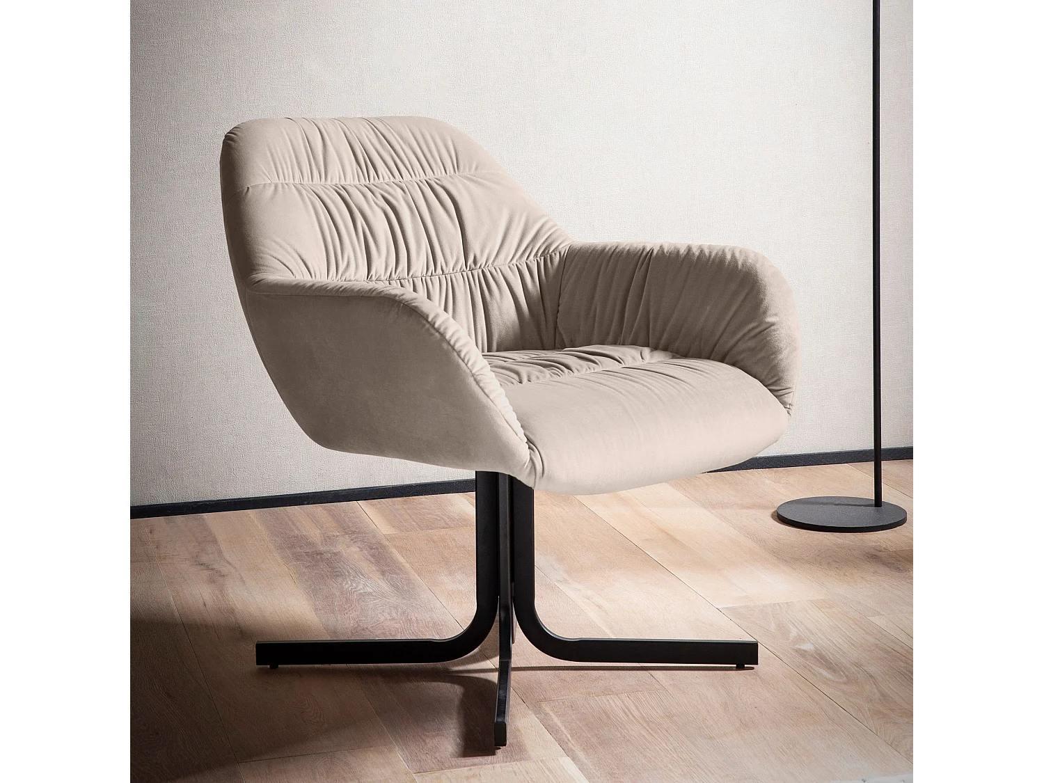 Fauteuil Lounge Velours Chaise Salon Coquille Dossier Rembourré Moderne