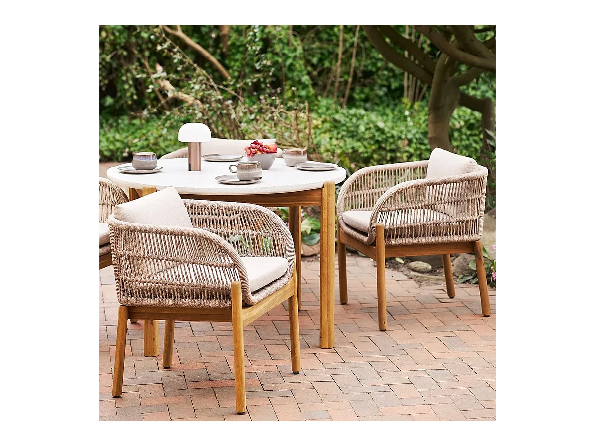 LORIENA - Lot de 2 Fauteuils de Table de Jardin en Acacia et Corde Beige avec Coussins