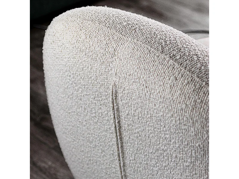 Fauteuil rotatif 360° en tissu bouclette écru pied noyer – CORALINE