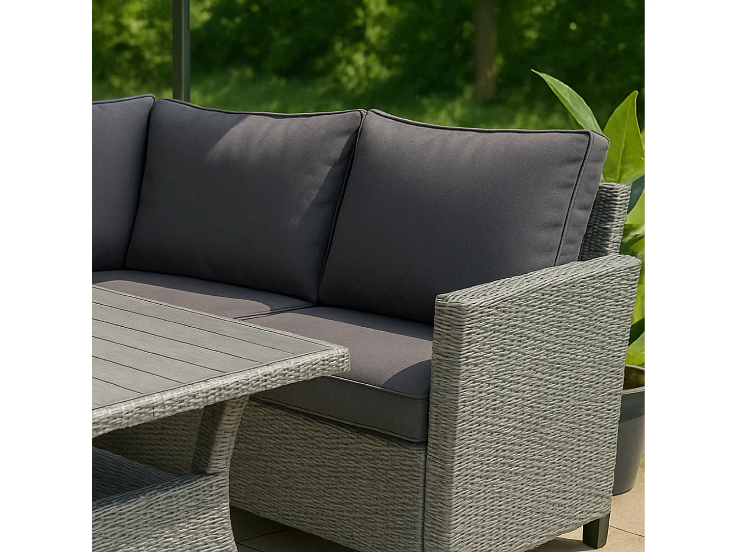 Salon de jardin d'angle 6 places en résine tressée grise avec table TAHAA