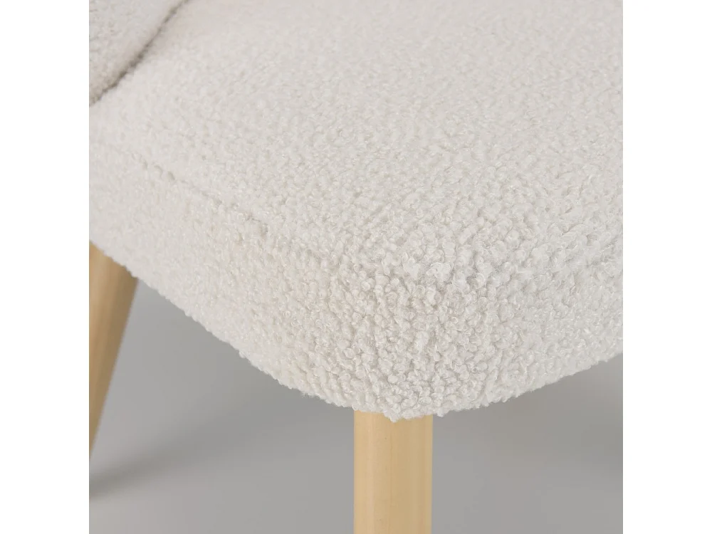AGATHE - Fauteuil pieds en bois et en tissu bouclette blanc