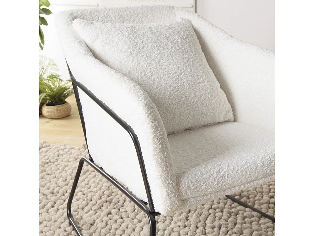 AGATHE - Fauteuil tissu bouclette blanc pieds évasés métal noir