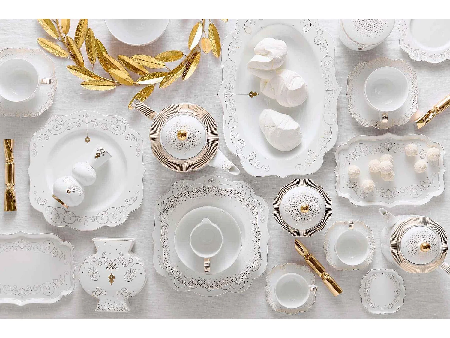 Tetera grande de porcelana blanco/oro 1650 ml, Royal