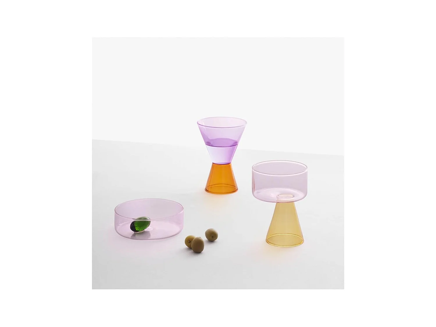 Coupelle avec olive en verre borosilicate mauve/vert D12 cm, Travasi