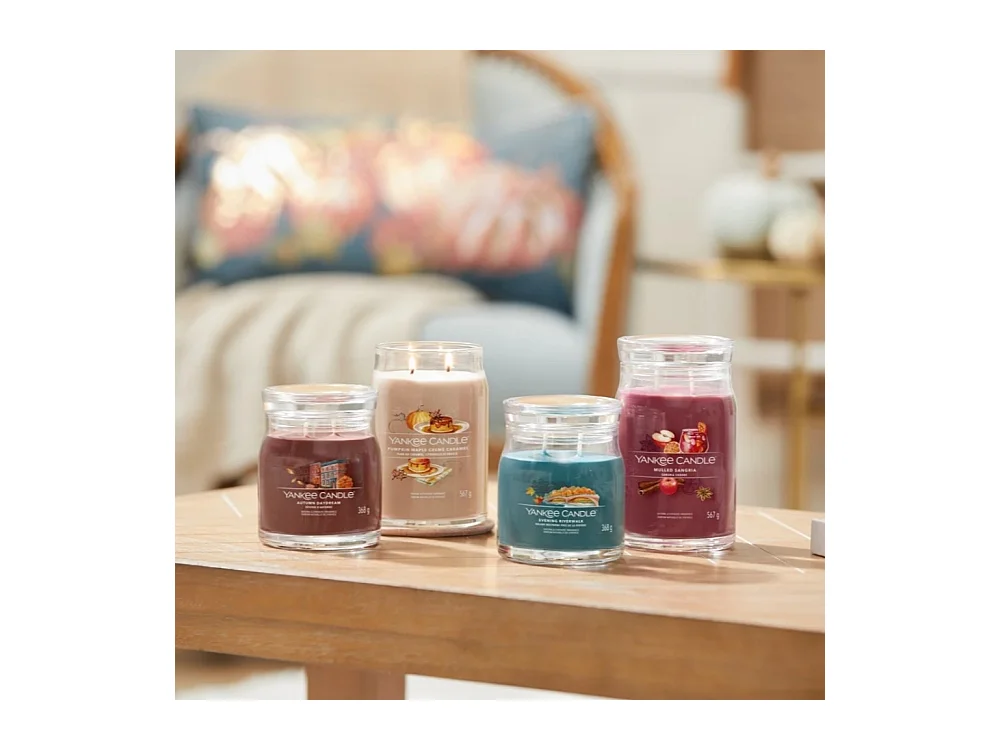 Candela profumata in giara media, Autumn Daydream, rosso 368 gr, Signature