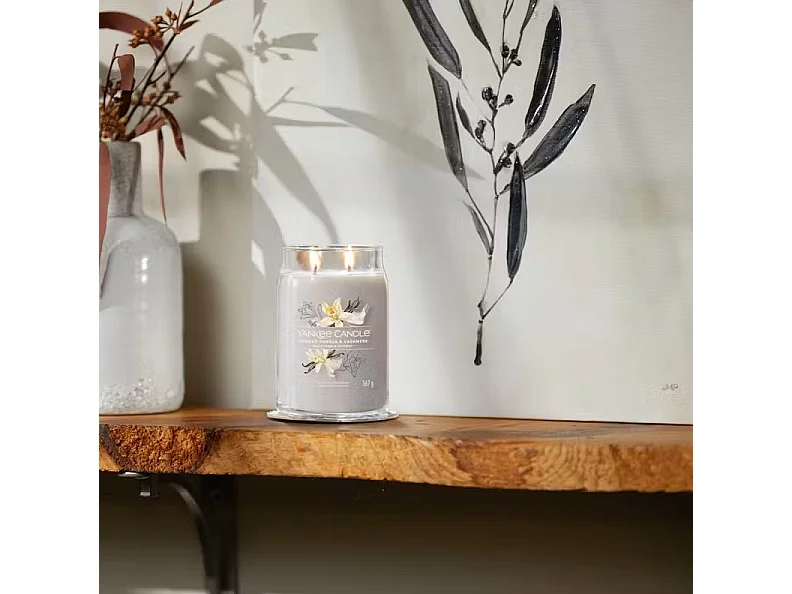 Kaars in grote pot, Smoked Vanilla & Cashmere, grijs 567 gr, Signature