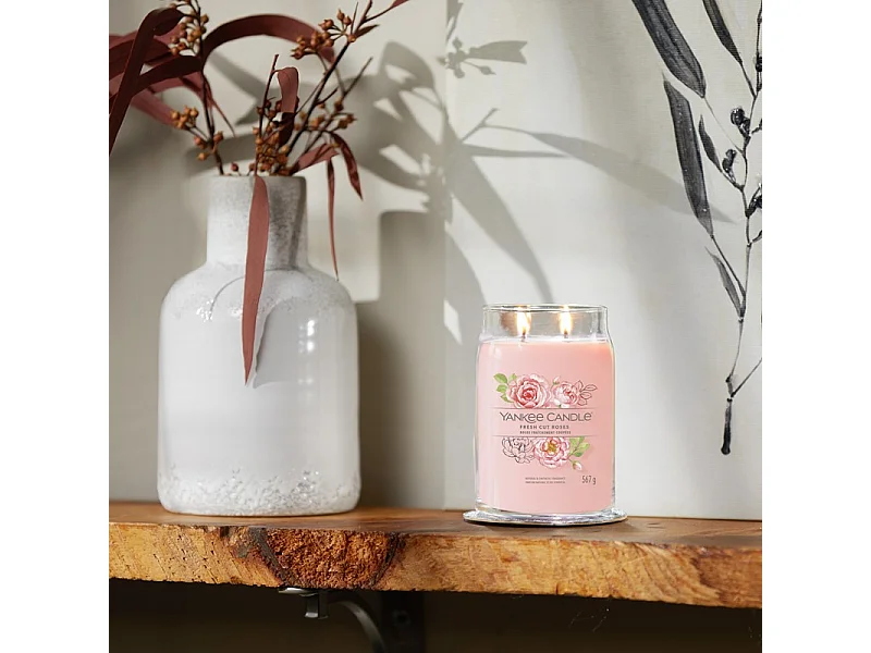 Geurkaars in grote pot, Fresh Cut Roses, roze 567 gr, Signature