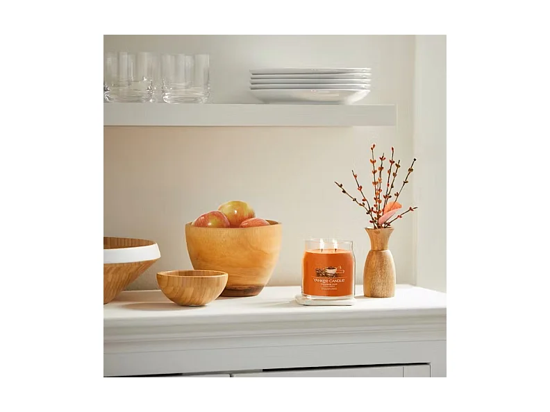 Duftkerze im mittelgroßen Glas, Cinnamon Stick, orange 368 gr, Signature