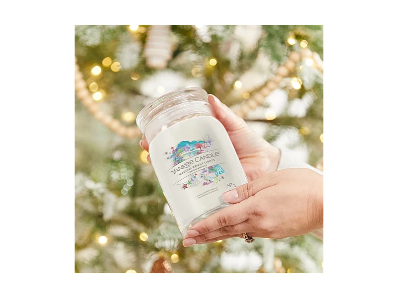 Bougie parfumée en grand pot, Magical Bright, blanc 567 gr, Signature