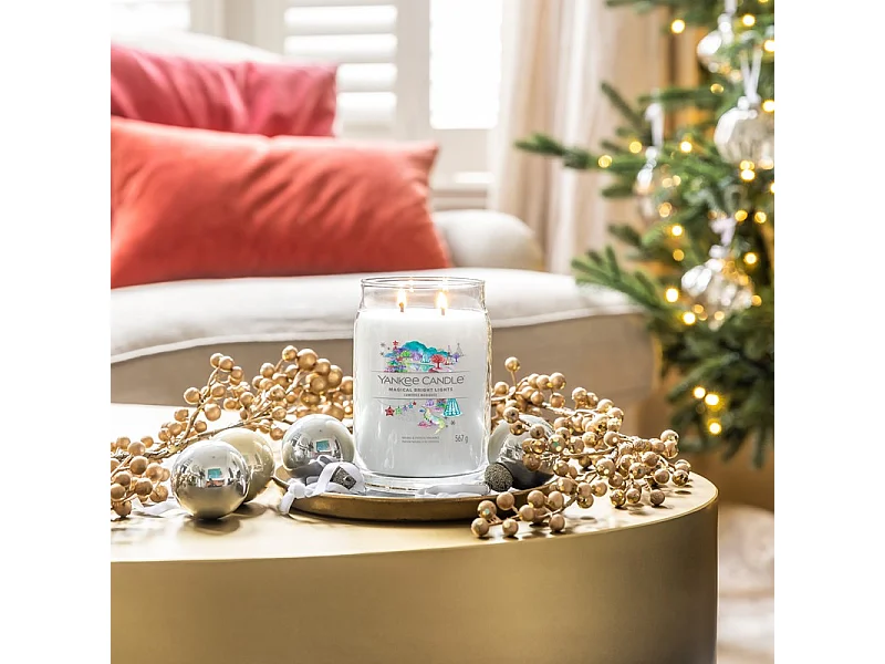 Bougie parfumée en grand pot, Magical Bright, blanc 567 gr, Signature