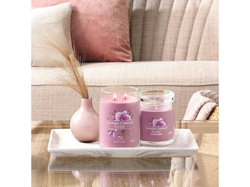 Duftkerze im mittelgroßen Glas, Wild Orchid, rosa 368 gr, Signature
