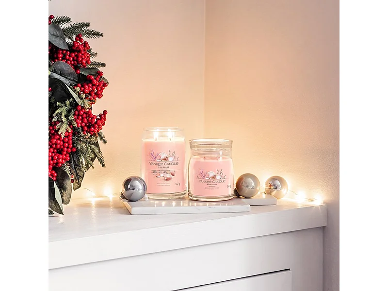 Duftkerze im großen Glas, Pink Sands, rosa 567 gr, Signature