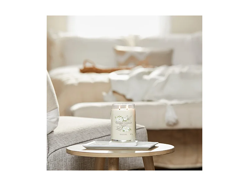 Bougie parfumée en grand pot, White Gardenia, blanc 567 gr, Signature