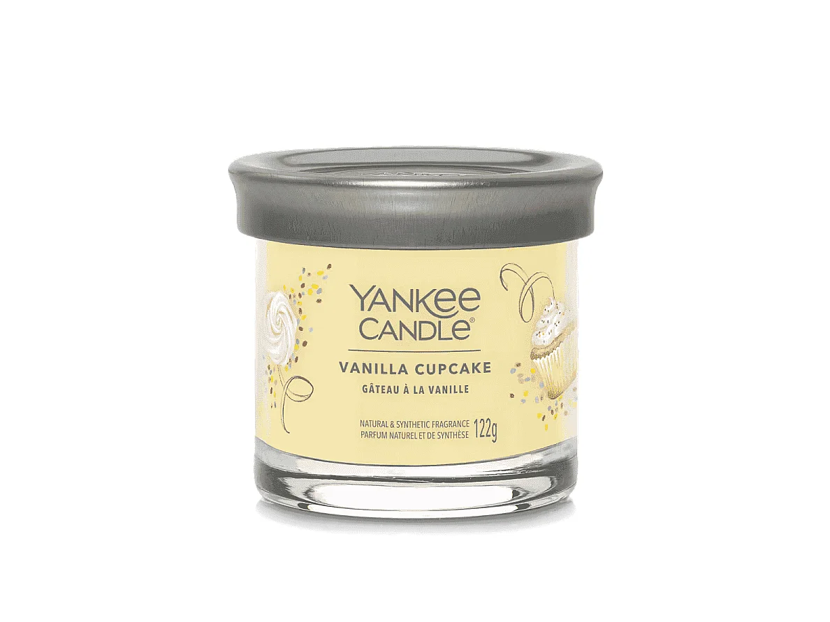 Świeca zapachowa w małym słoju, Vanilla Cupcake, żółty 122 gr, Signature