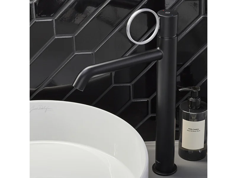 Mitigeur lavabo haut JACOB DELAFON Vivienne noir mat avec bague chromée brossée