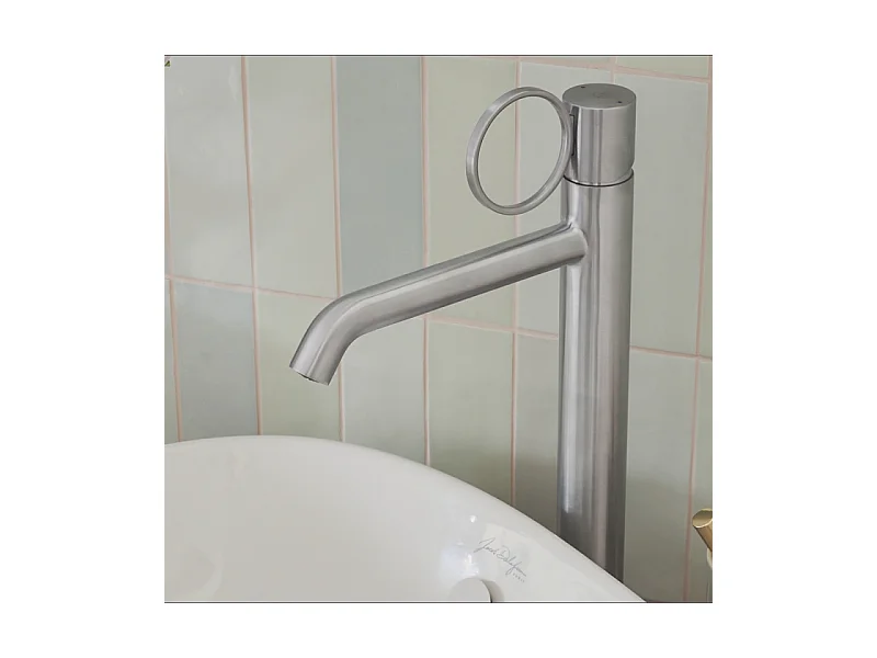 Mitigeur lavabo haut JACOB DELAFON Vivienne chromé brossé avec bague chromée brossée