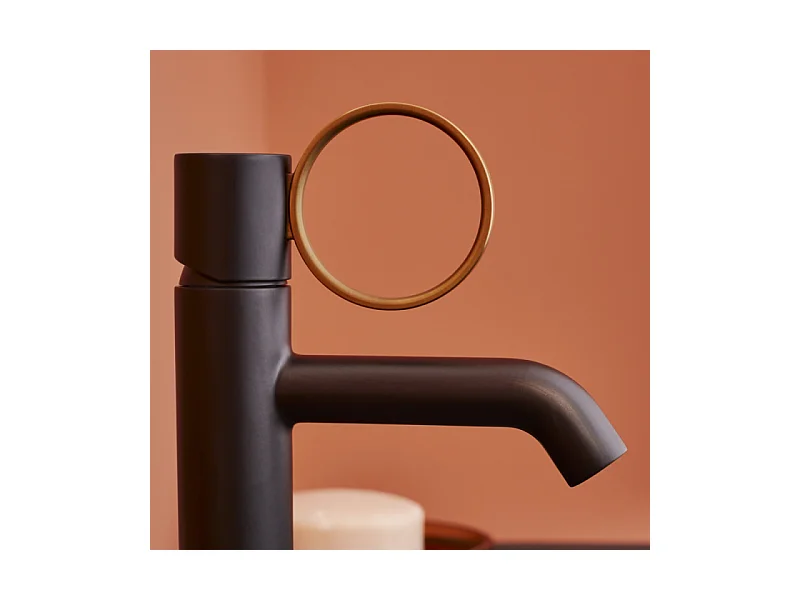 Mitigeur lavabo bas JACOB DELAFON Vivienne noir mat avec bague laiton brossée