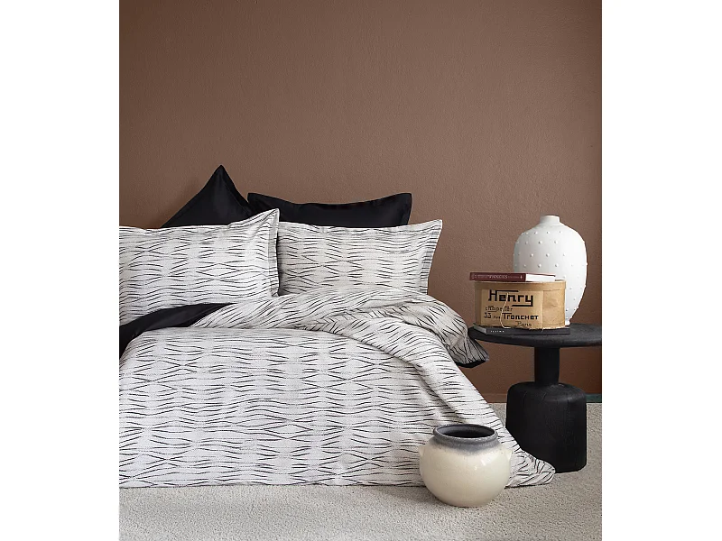 2 persoons beddengoed 240x220 cm+2 kussenslopen 63x63 cm katoensatijn