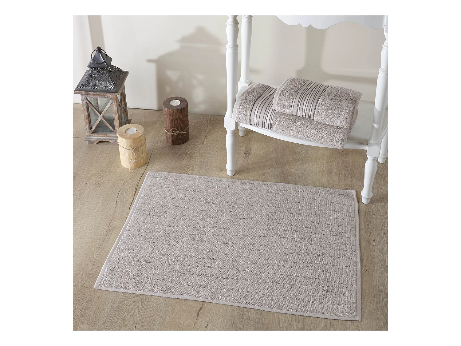Set de bain éponge 3 pc Serviette 50x90 +70x140  550gr/m2,  50x70 tapis de bain 750gr/m2