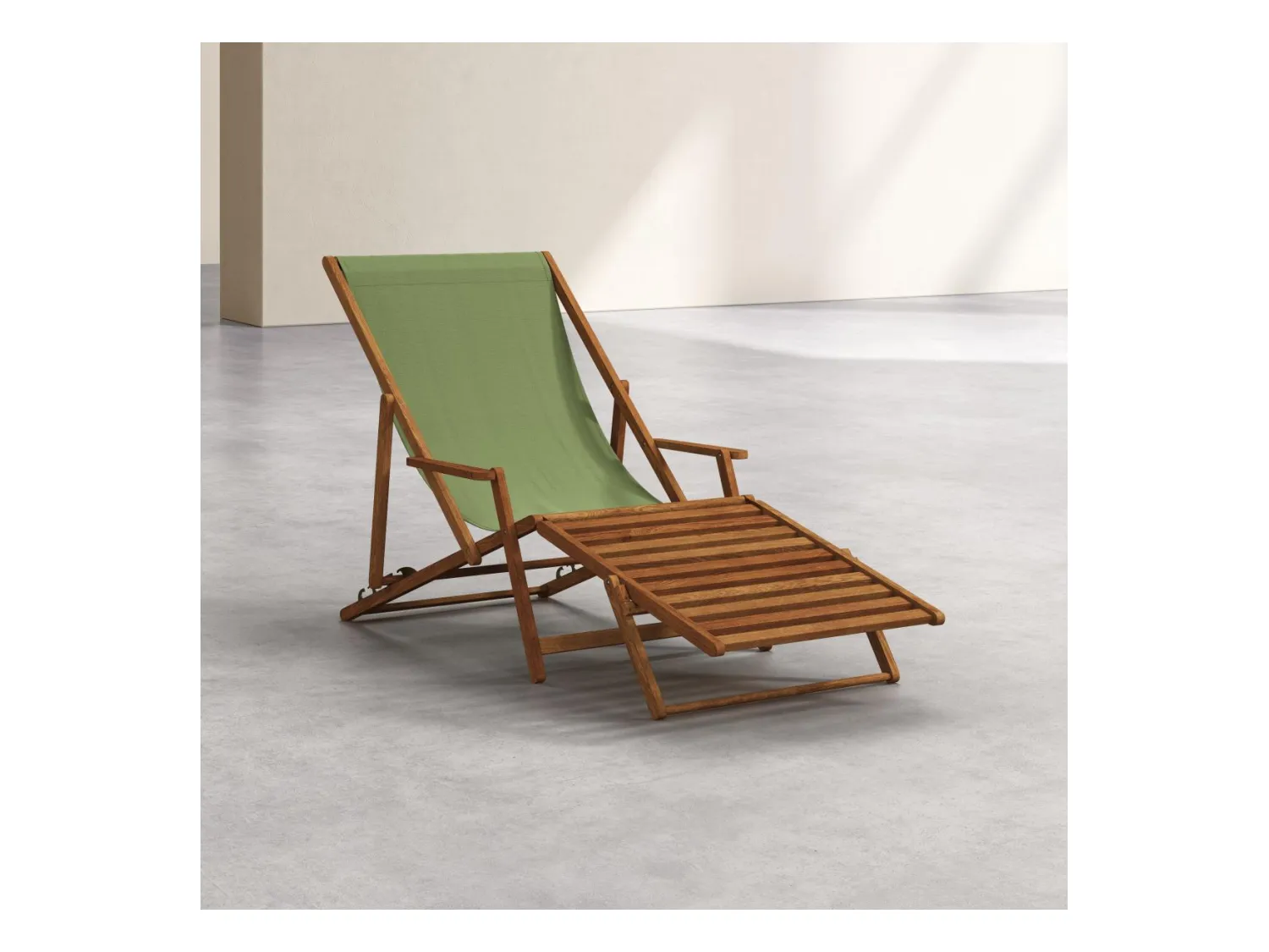 Habitat - Chilienne en chêne avec accoudoirs et toile en coton avec repose-pieds - Vert olive - Maui