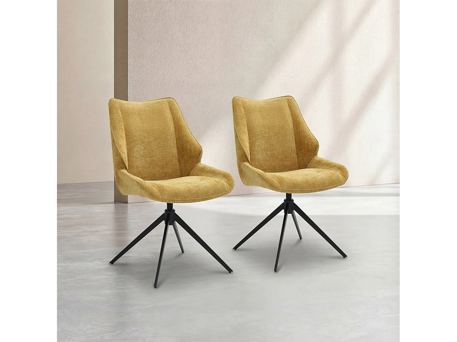Lot de 2 chaises pivotantes en tissu chenille et métal noir - Miel