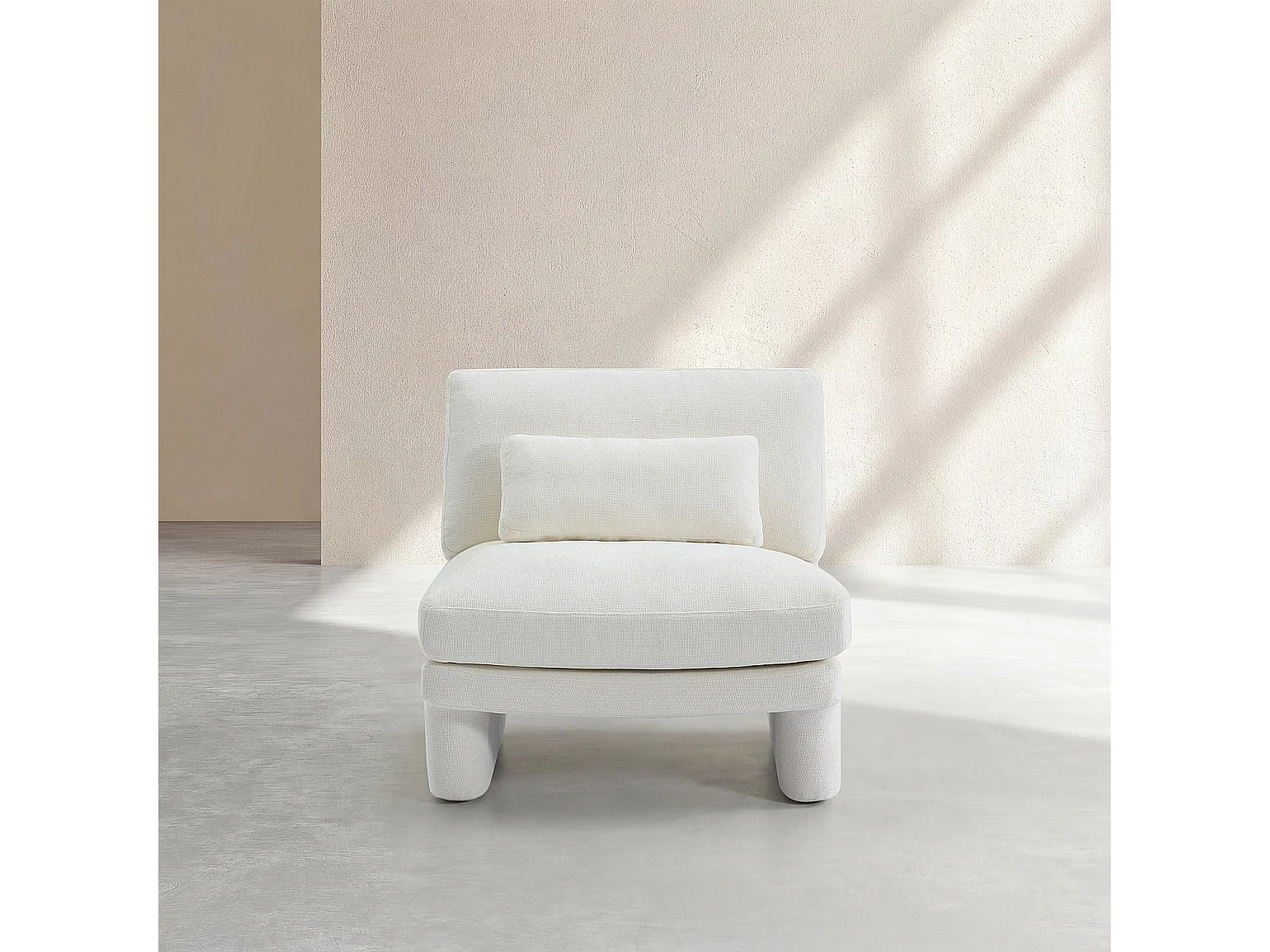 Fauteuil en tissu garni de plumes - Blanc