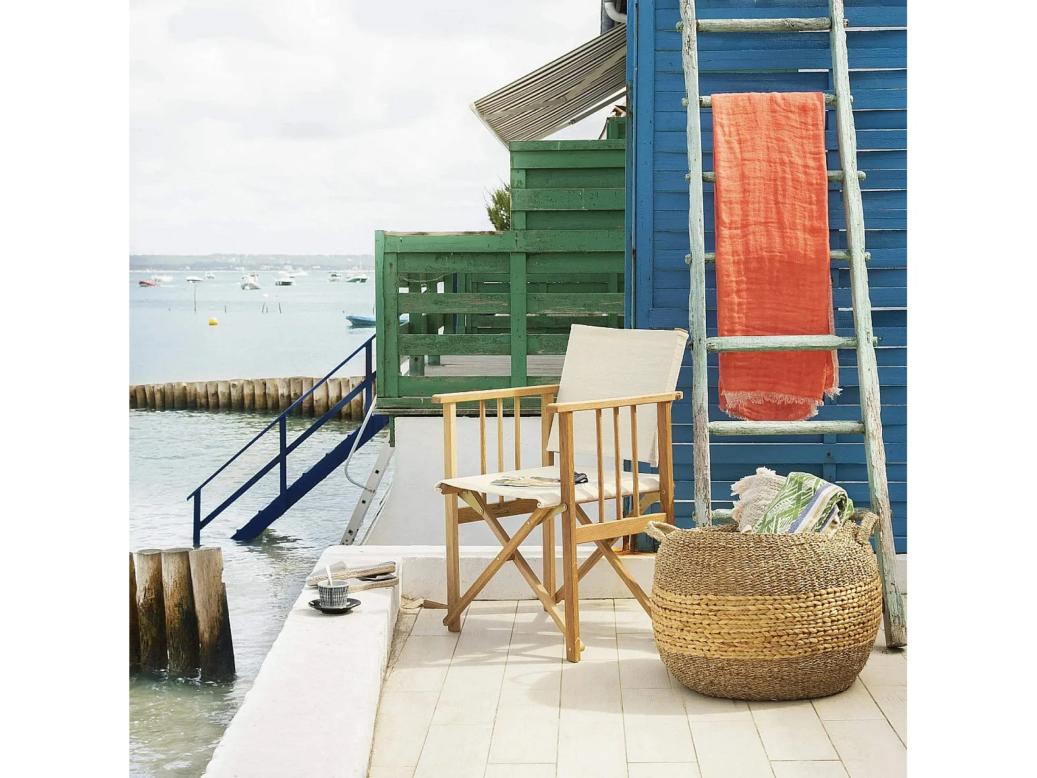 Habitat - Lot de 2 chaises de jardin pliantes en chêne et toiles en coton - Écru - Africa