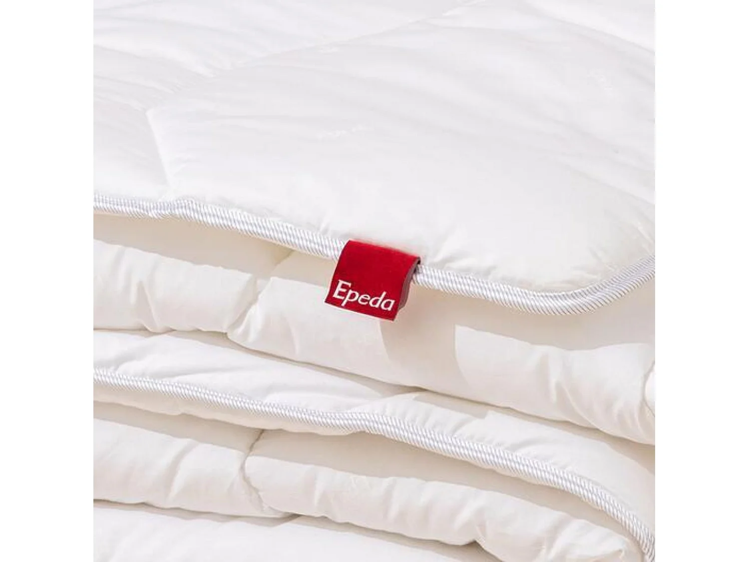 Couette Epeda mi-saison 140x200 cm