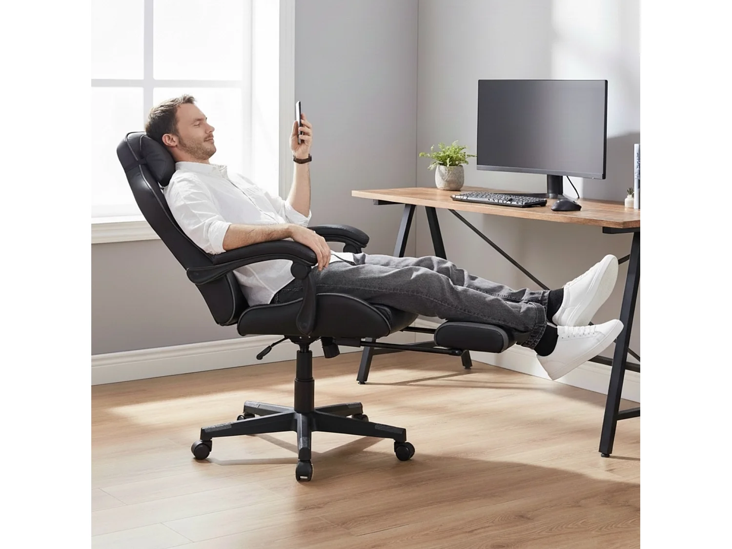 Chaise gaming de bureau ergonomique inclinable noire Altair