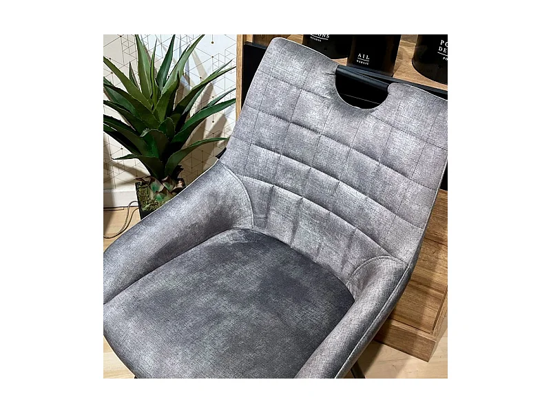 Lot 2 chaises capitonnées velours gris clair pieds métal – BRANDY 2