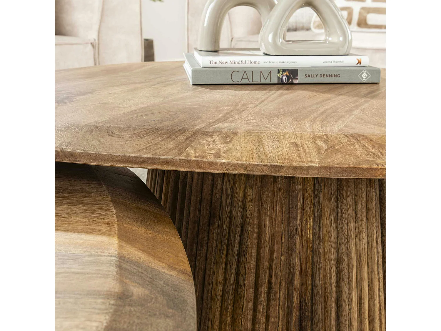 Table gigogne en bois de manguier avec plateau triangulaire (lot de 2) CREEK