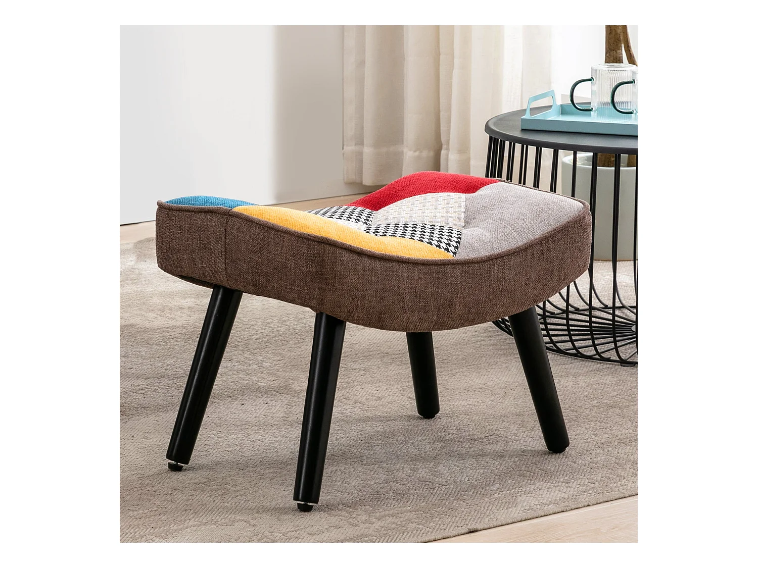 Tabouret patchwork, fauteuil à oreilles, fauteuil à bascule, tabouret décoratif