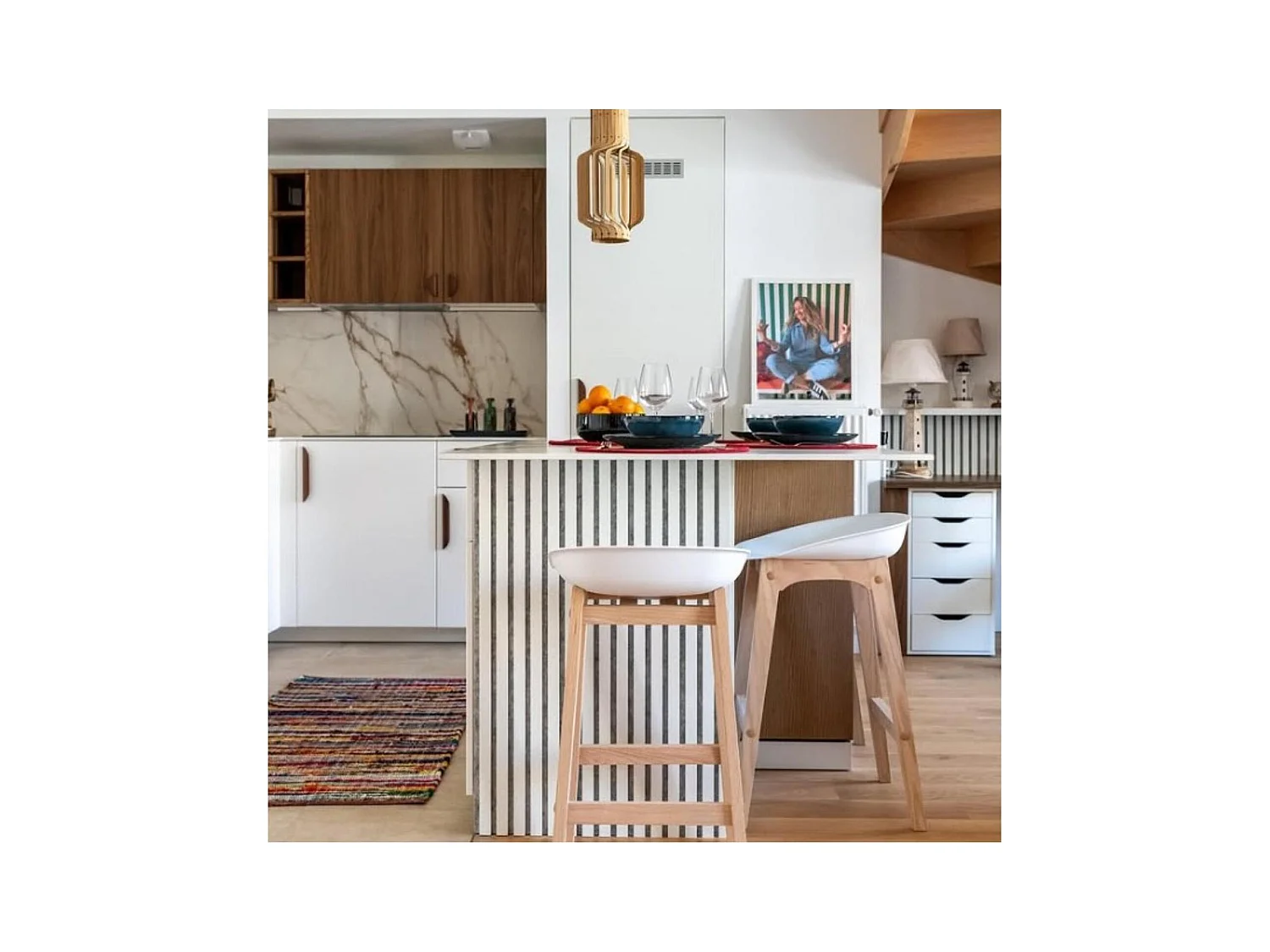 Satz von 65 cm RIVA Barhockern aus Holz